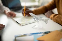 your guide to a 6 month course in aviation with guiders-featured-image